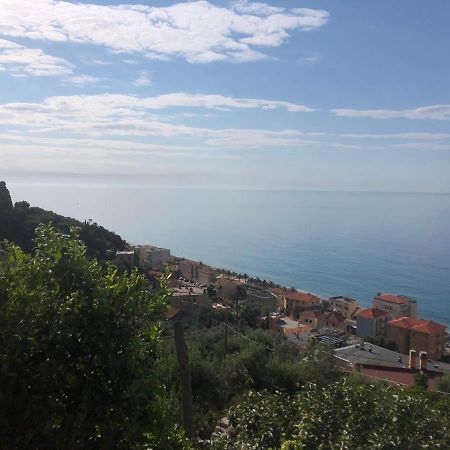 Au Giardin Hotel Varigotti Exterior photo